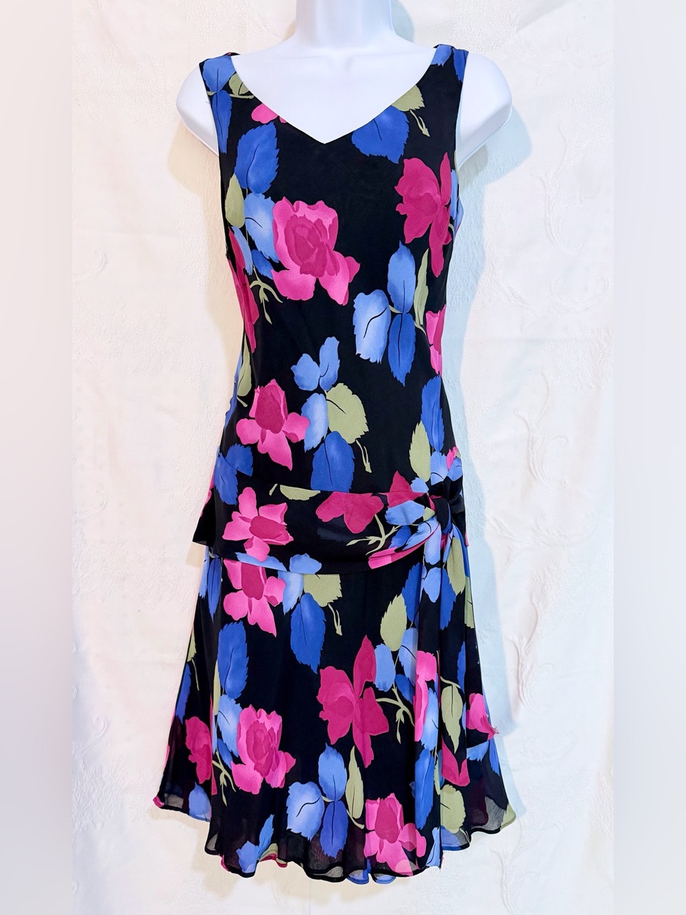 Evan Picone Black Floral Drop Waist Midi Dress with Pink & Blue Blooms D0069